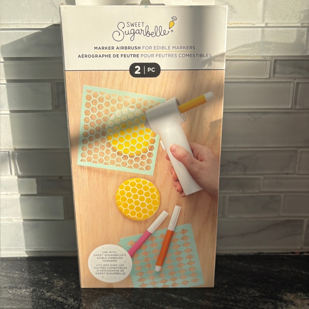 Sweet Sugarbelle market automatic airbrush. Cake decoration. Brand new.